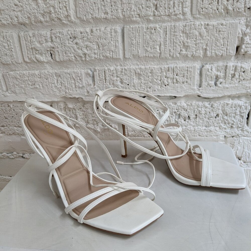 WHITE ALDO LACE UP HEELS, NEW*